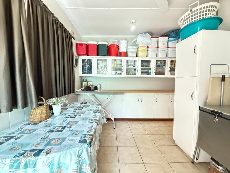 4 Bedroom Property for Sale in Myrtledene Western Cape